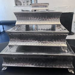 Stand Cake  