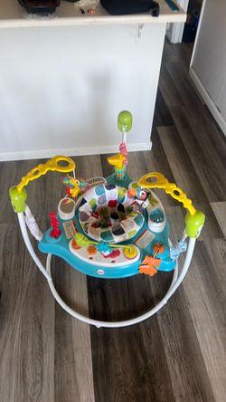 Baby jumperoo