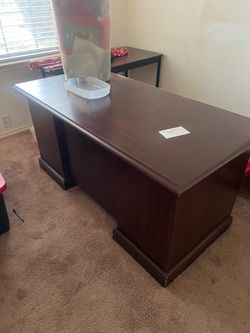 Office Desk