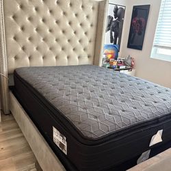 Queen size bed and frame (EVERYTHING)