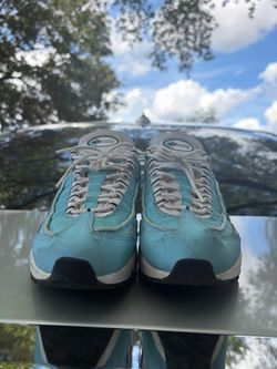 Nike Air Max 95 Light Blue Sneakers Size 9
