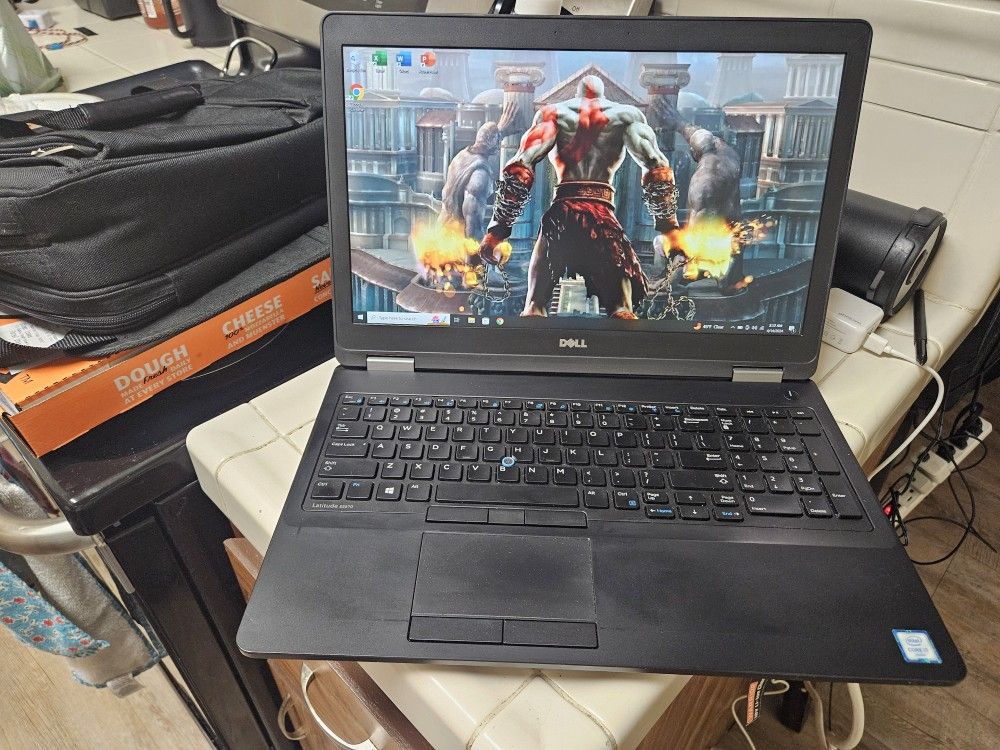 Dell Laptop i7 256nvme Ssd