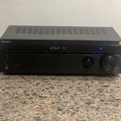 Sony STR-DH590 5.2-Ch Home Theater Receiver Bluetooth No Remote W/extras Blemish. Used in good condition with small minor cosmetic blemishes. There bl