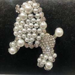  Vintage White Pearl And Rhinestone Poodle Brooch