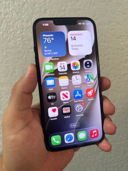 iPhone 13 128gb midnight color cricket or AT&T great condition