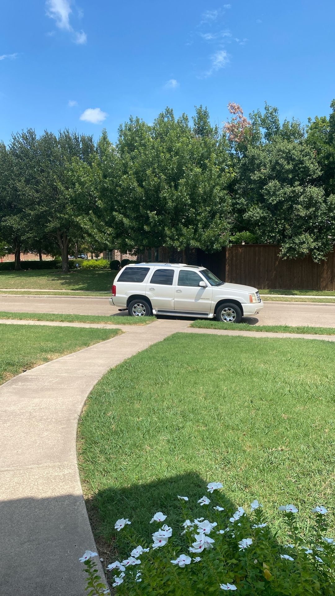 2004 Cadillac Escalade