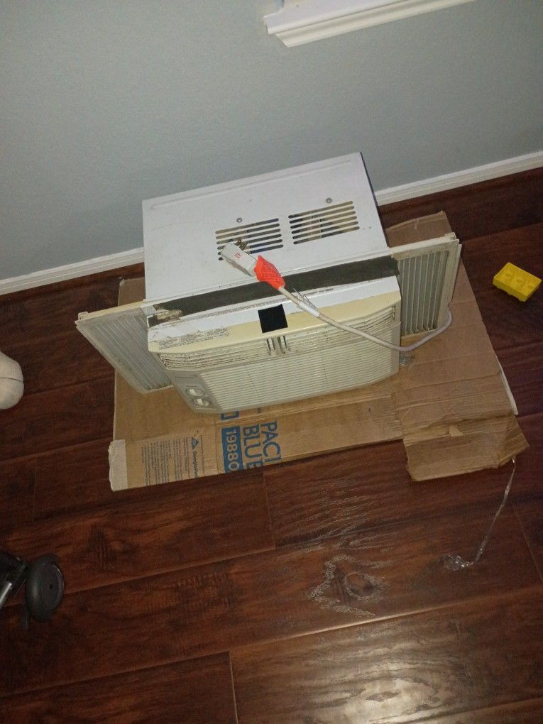 8000 BTU Window AC