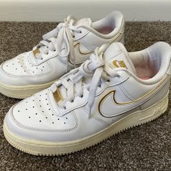 Nike AF1 Women Size 7.5