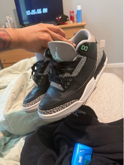Jordan 3s