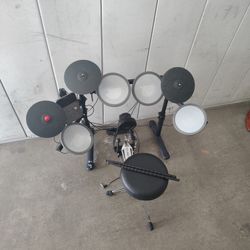 Ham back Drum Set
