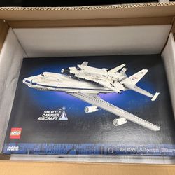 Shuttle Carrier aircraft LEGO SET UNOPENED