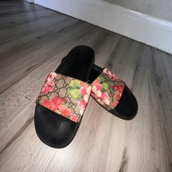 Gucci Slides