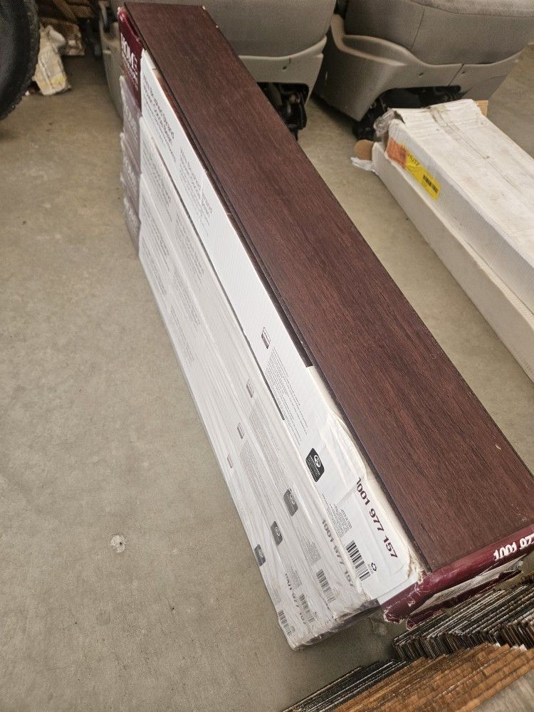 52ft ² Beautiful New Bamboo Floors