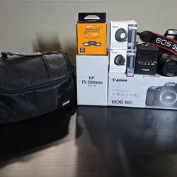 Canon EOS 90D
