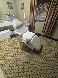 Treatment chair
