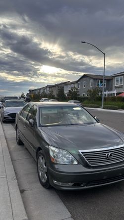 2004 Lexus LS 430