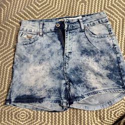 Woman’s Cyclon Jean Shorts Sz.XL