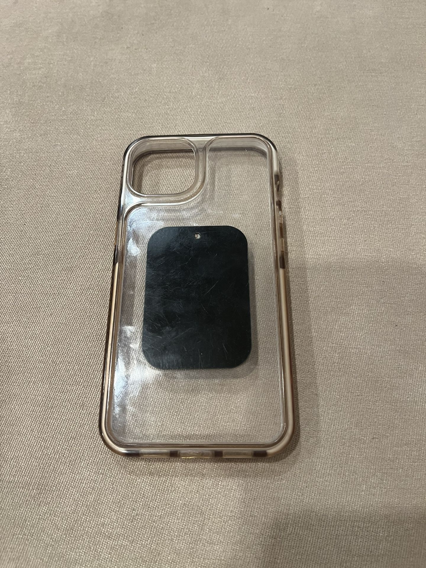 Carrier Unlocked Apple iPhone 13 Red, MacBook Pro, iPad 5th Gen for