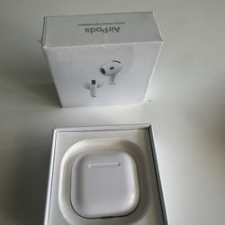 AirPods (4th Generation)