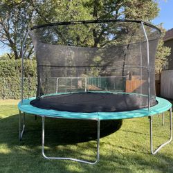 Trampoline - 14ft 