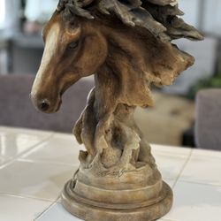 Randall Reading “Let Loose” Sculpture