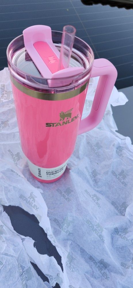 Stanley Tumbler Pink Parade 30 Oz New Condition