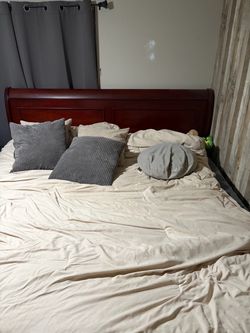 King Size sleigh bed
