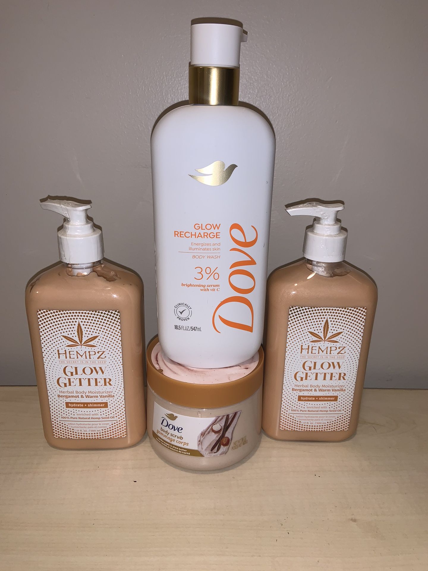 Dove/ Hempz Bundle (4 items) 