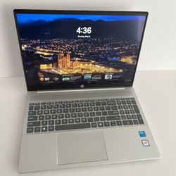 HP Pavilion 16 Touch Screen (2024 model) intel i5 14th generation 16gb Ram 1TB SSD great laptop 