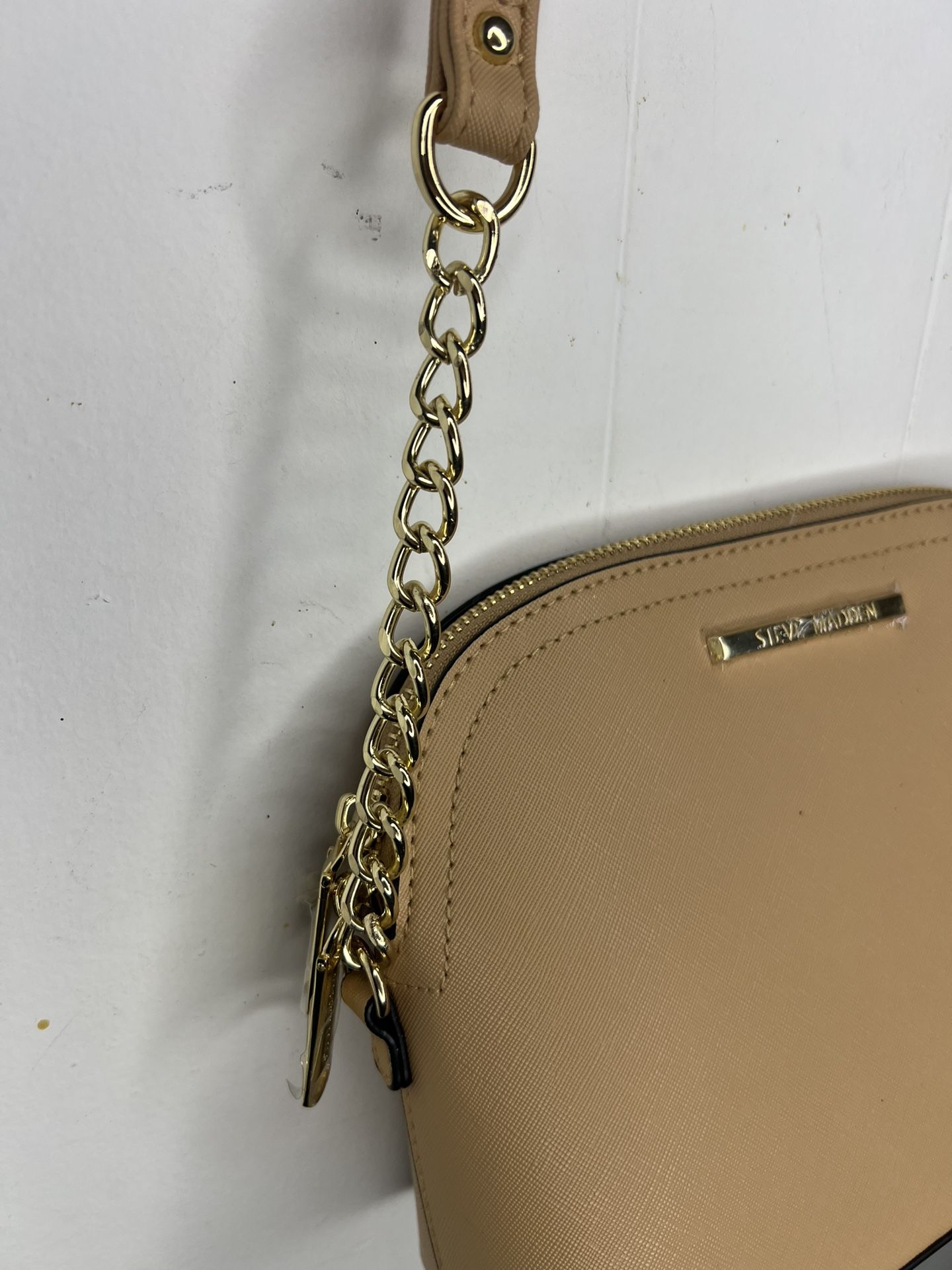 NWOT Steve Madden Crossbody Purse – Neutral Beige w/ Gold Chain ✨