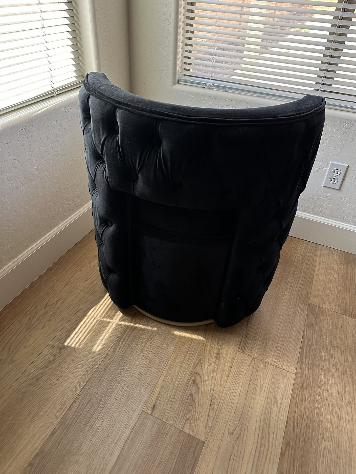 Accent Chair