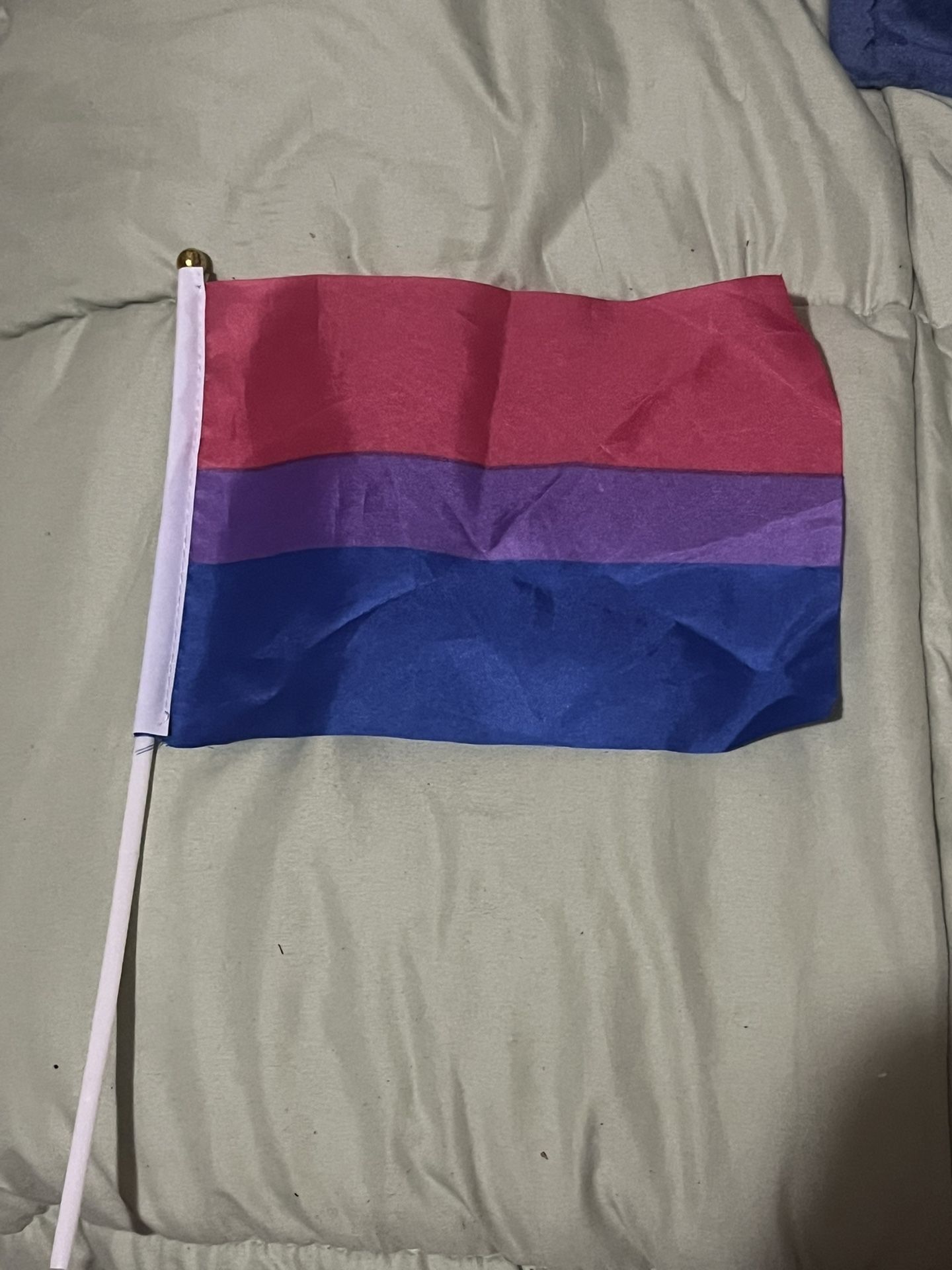 Free Handheld Bisexual Pride Flag