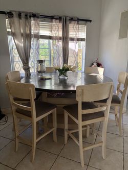 Dinning table