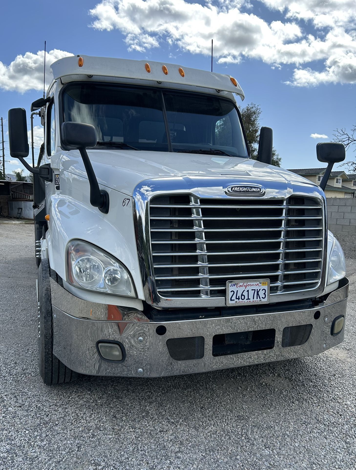 2013 Freightliner 125