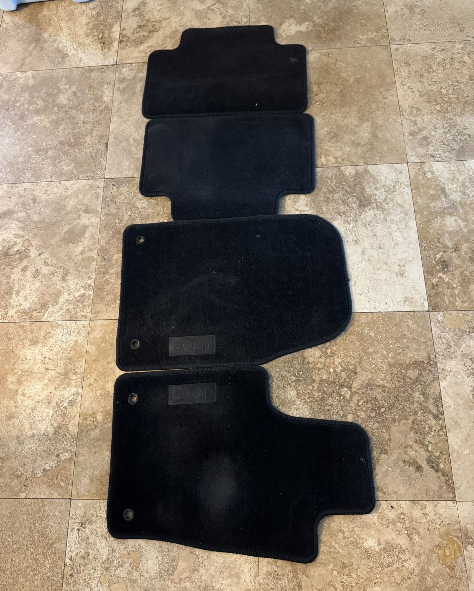 Jeep Grand Cherokee Floor Mats