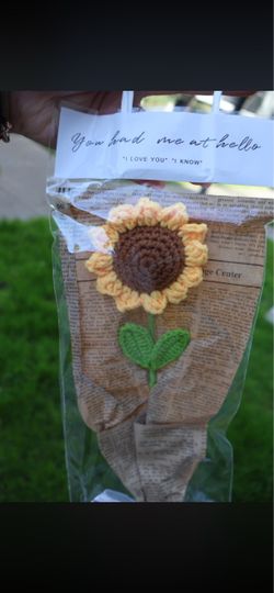 Knitted Sunflower Gift