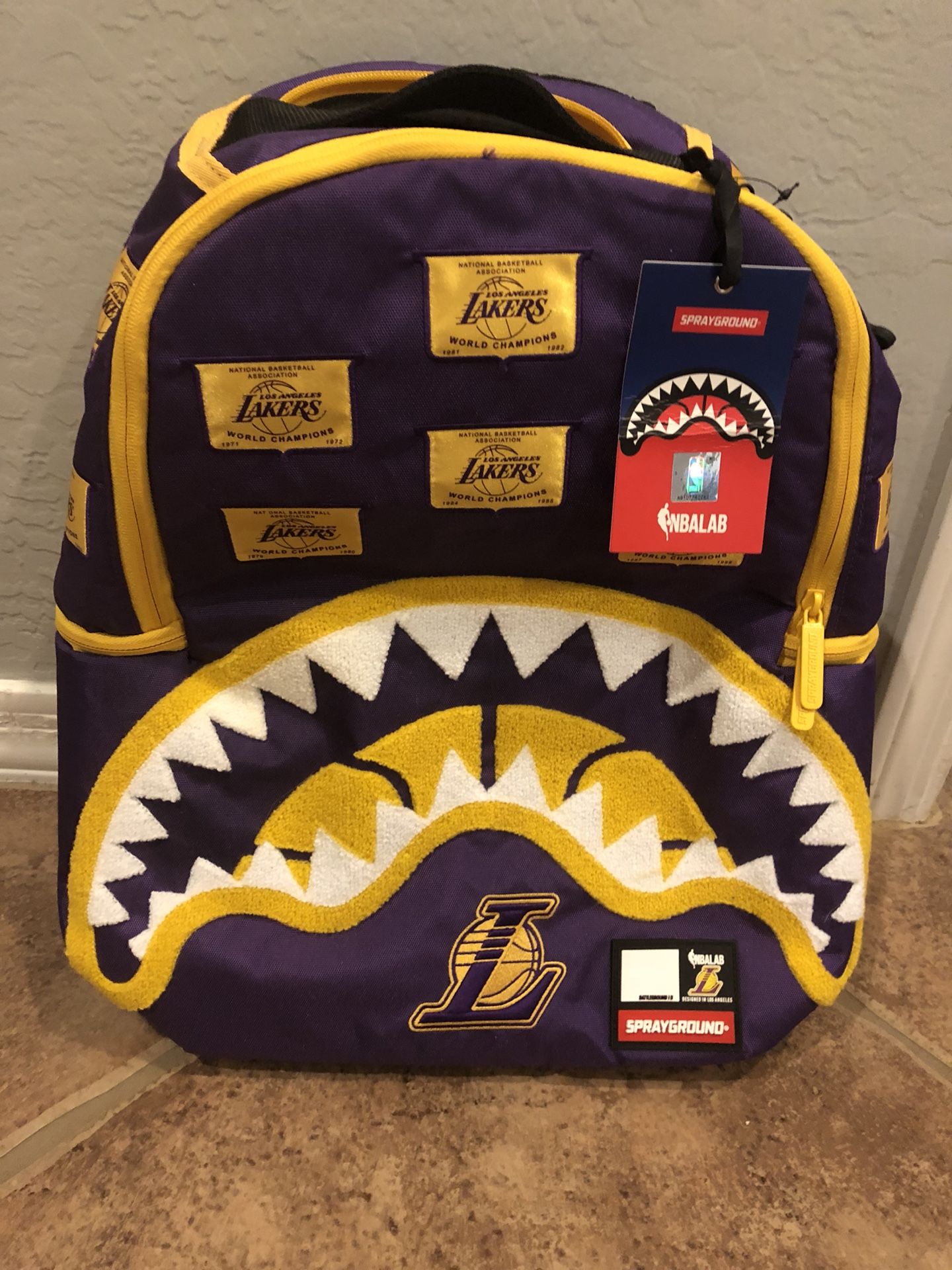 Sprayground backpack for Sale in Las Vegas, NV - OfferUp