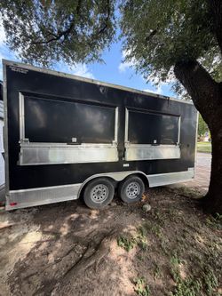🔥  Food Truck – Fully Equipped – Excellent Condition – Must See! 🔥