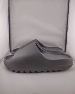 Yeezy Slide Granite