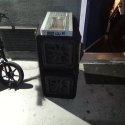 Kicker Speakers / Logic Amplifier 