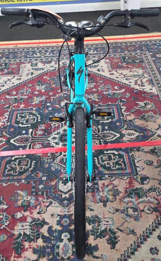 Specialized bicycle crossroads