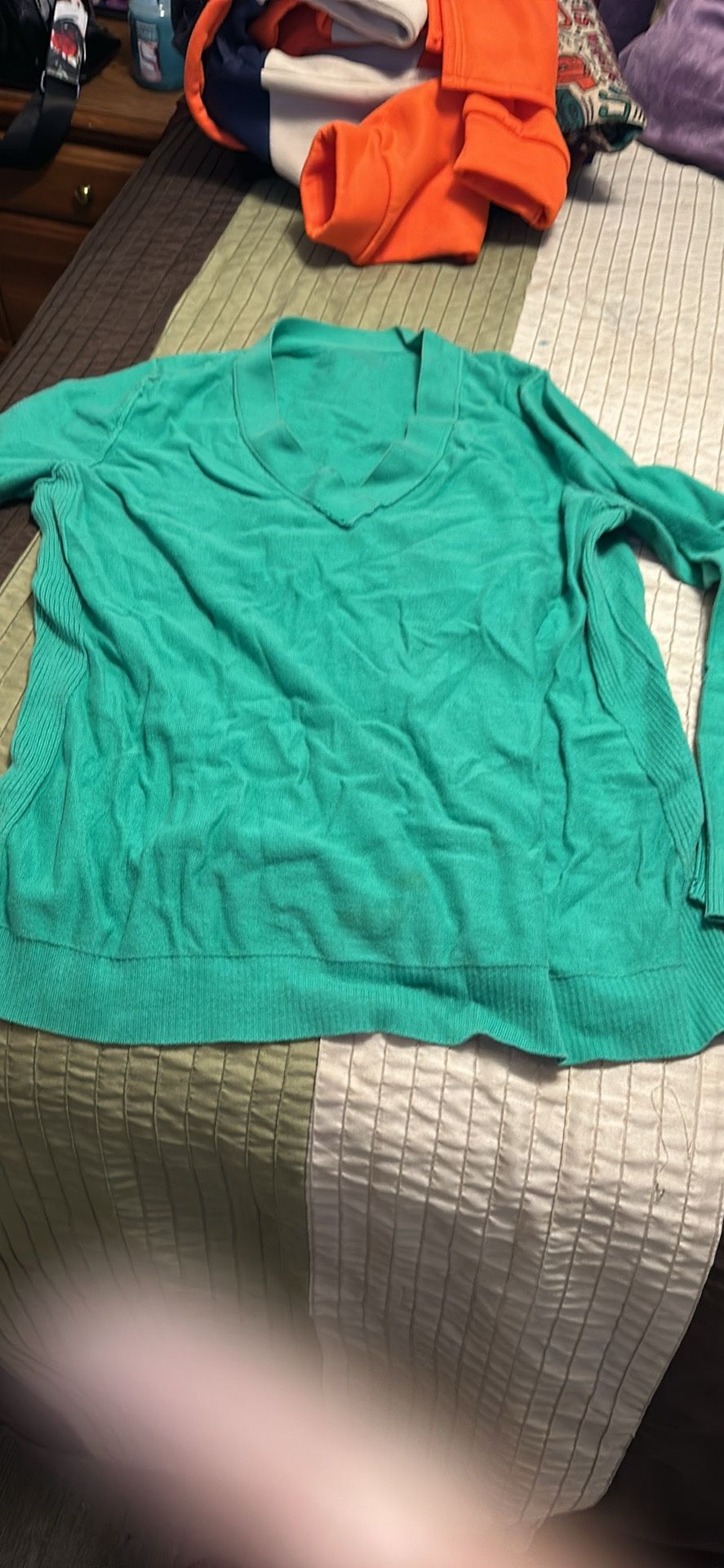 Large Green Vneck Woman’s Sweater