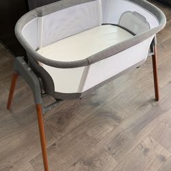 Chico LullaGlide 3-in-1 Bassinet - Luna
