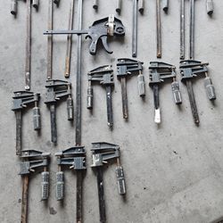 Clamp/spreader