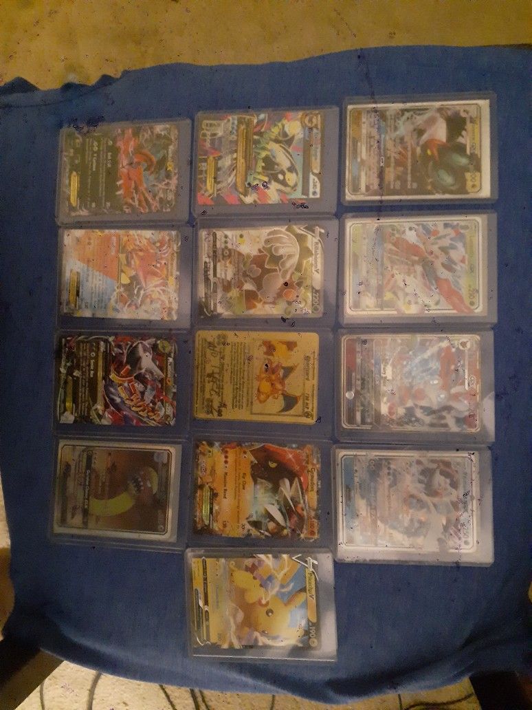 POKÉMON CARDS