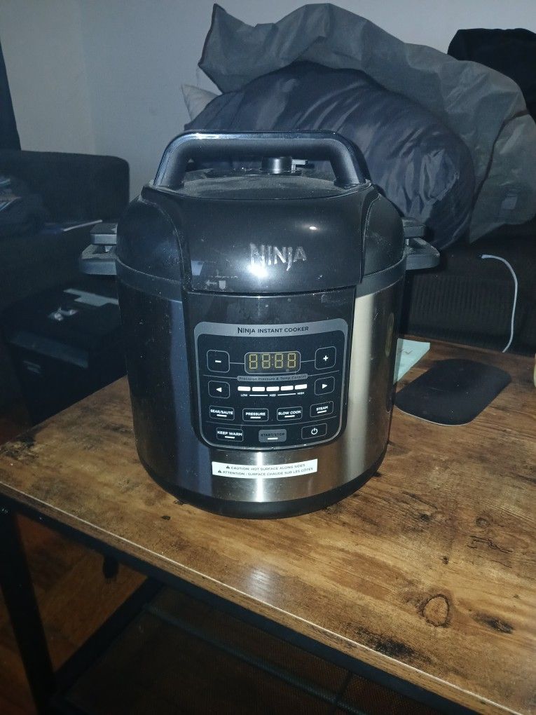 Nyc Ninja PC101 PC100 Instant 1000w 6-Quart Pressure Slow Multi Cooker Steamer