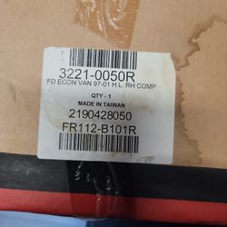 Ford Head Lamp FR 112-B101R, F8UZ-13008AA, (contact info removed)0R, 050