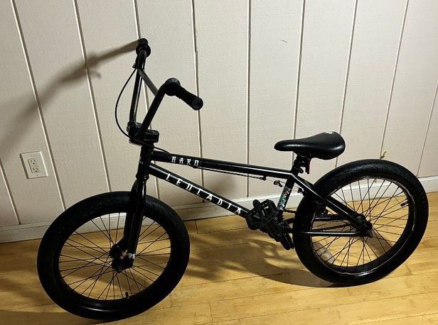 Haro Leucadia Bmx Bike