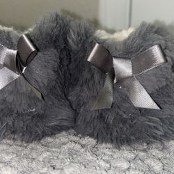 BABY UGG JESSE BOW FLUFF FUR BOOTS SIZE 2/3