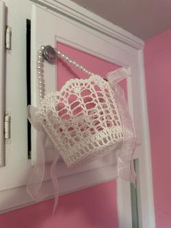 Flower girl basket free